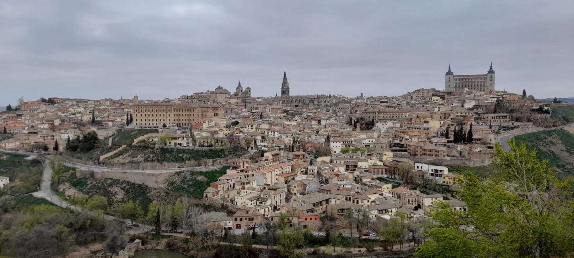 Hostal La Campana Toledo Exteriör bild