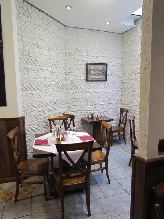 Hostal La Campana Toledo Exteriör bild